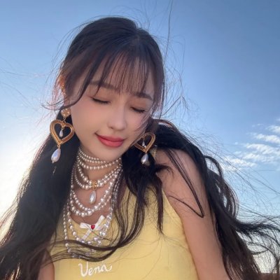 灵欲相通姊妹花